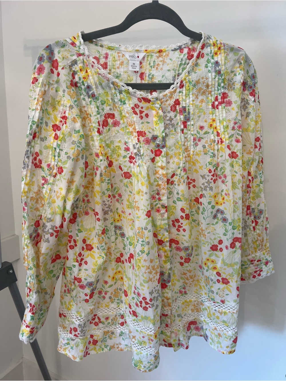 intro. Floral Peasant Tunic - White with Red & Yellow Flowers